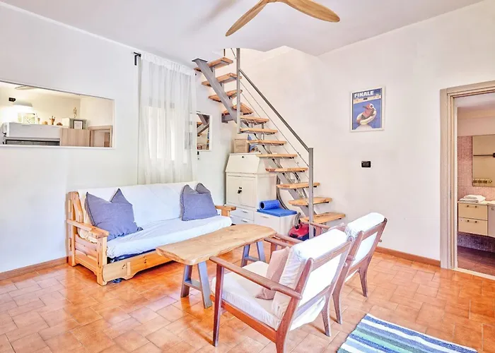 Bright Finalborgo * Finale Ligure